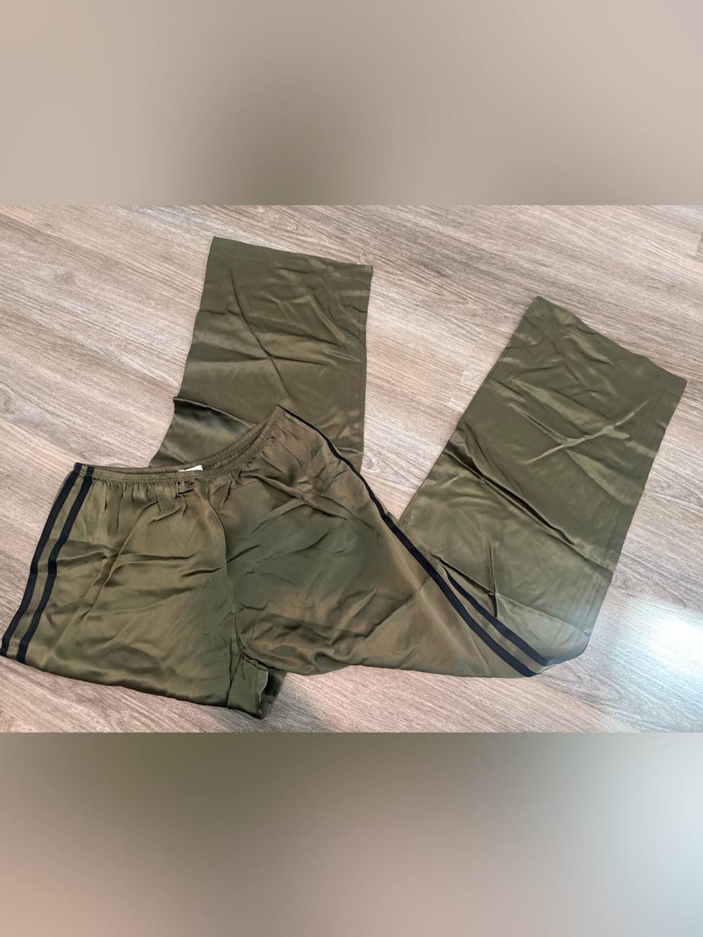 Donni The Silk Stripe Simple Pant